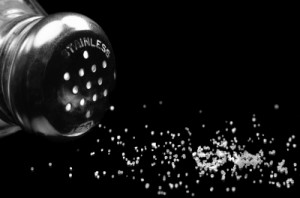 减少摄盐量是降低卒中死亡的关键？