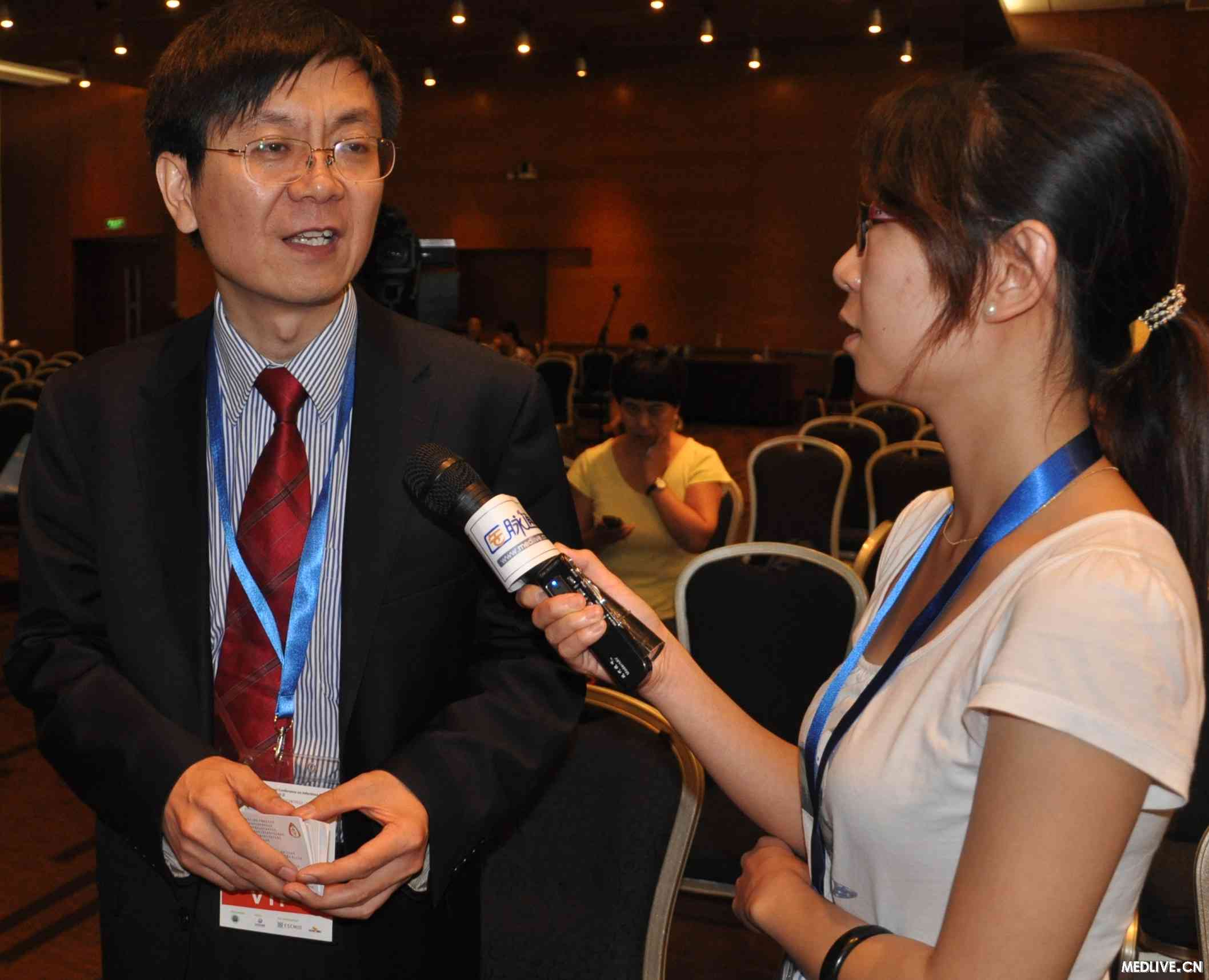 第六届地坛国际感染病会议专访大会专家贾继东教授